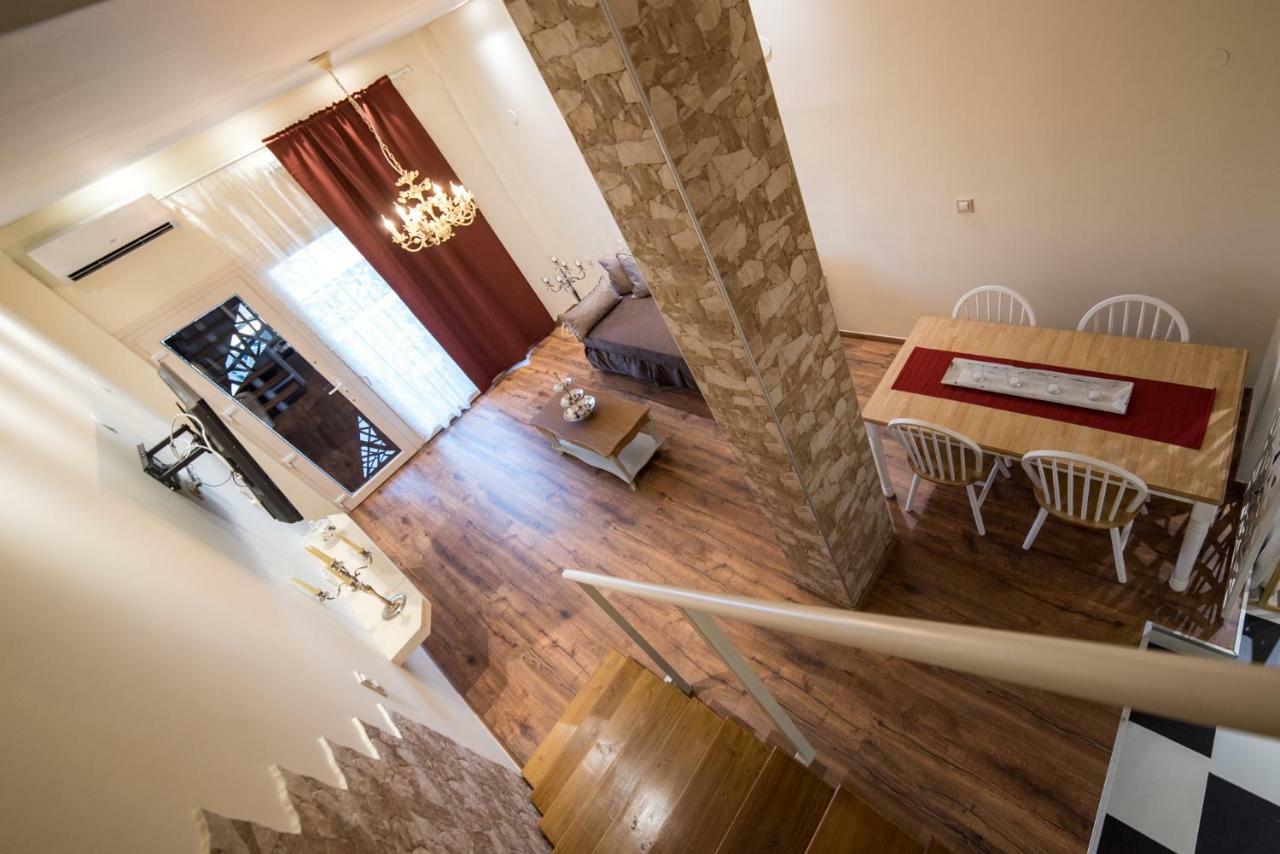 Oinoelia Luxury Suites & Residence Potos Exterior photo